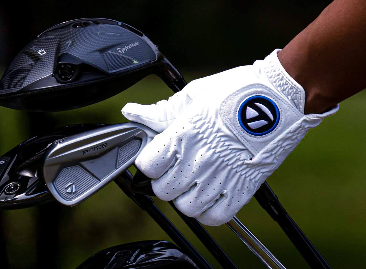 Gang tay golf Players TaylorMade UN800 5