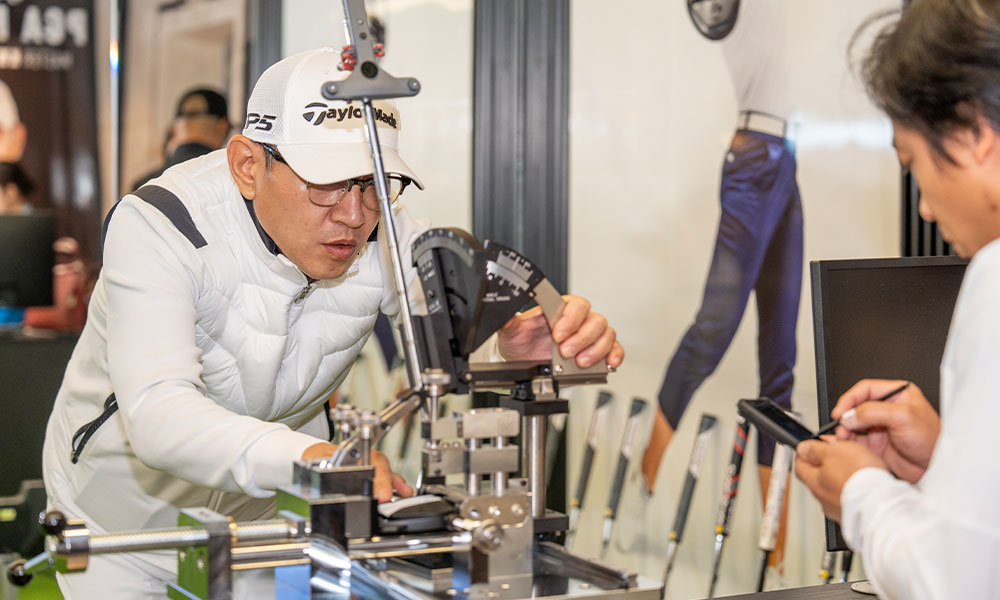 trai-nghiem-fitting-gay-golf-chuyen-nghiep-tai-nhat-minh-sports