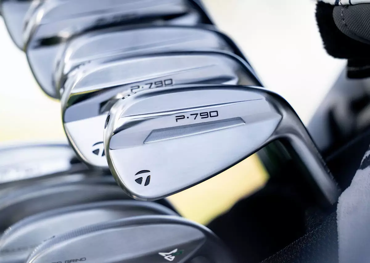 Bộ gậy sắt nữ P·790 TaylorMade 14 TM25IRN TC635 N2906309 P790 OnCourse JPO 02050 V2 1280x1280W1200 H900 Mcrop Fwebp P50 50